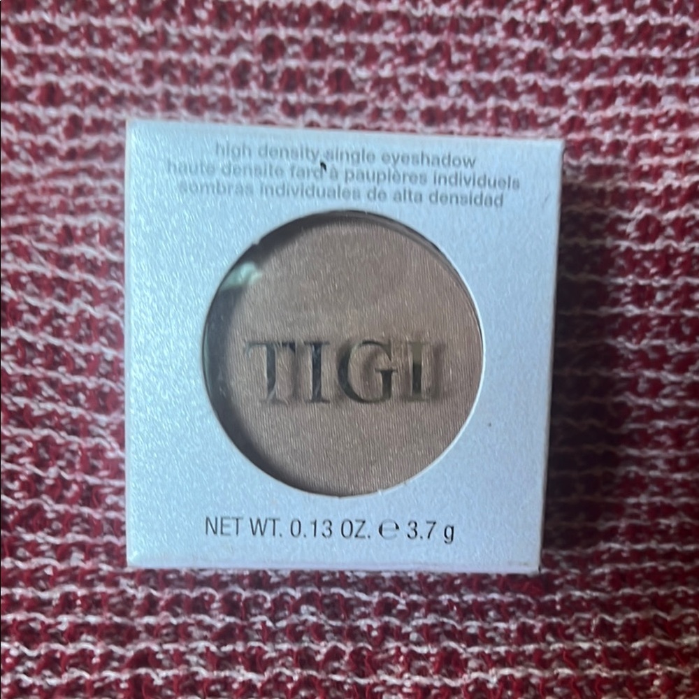 TIGI eyeshadow